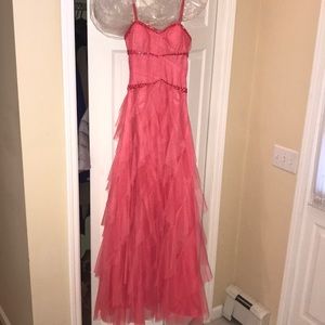 Coral pink prom dress/evening gown